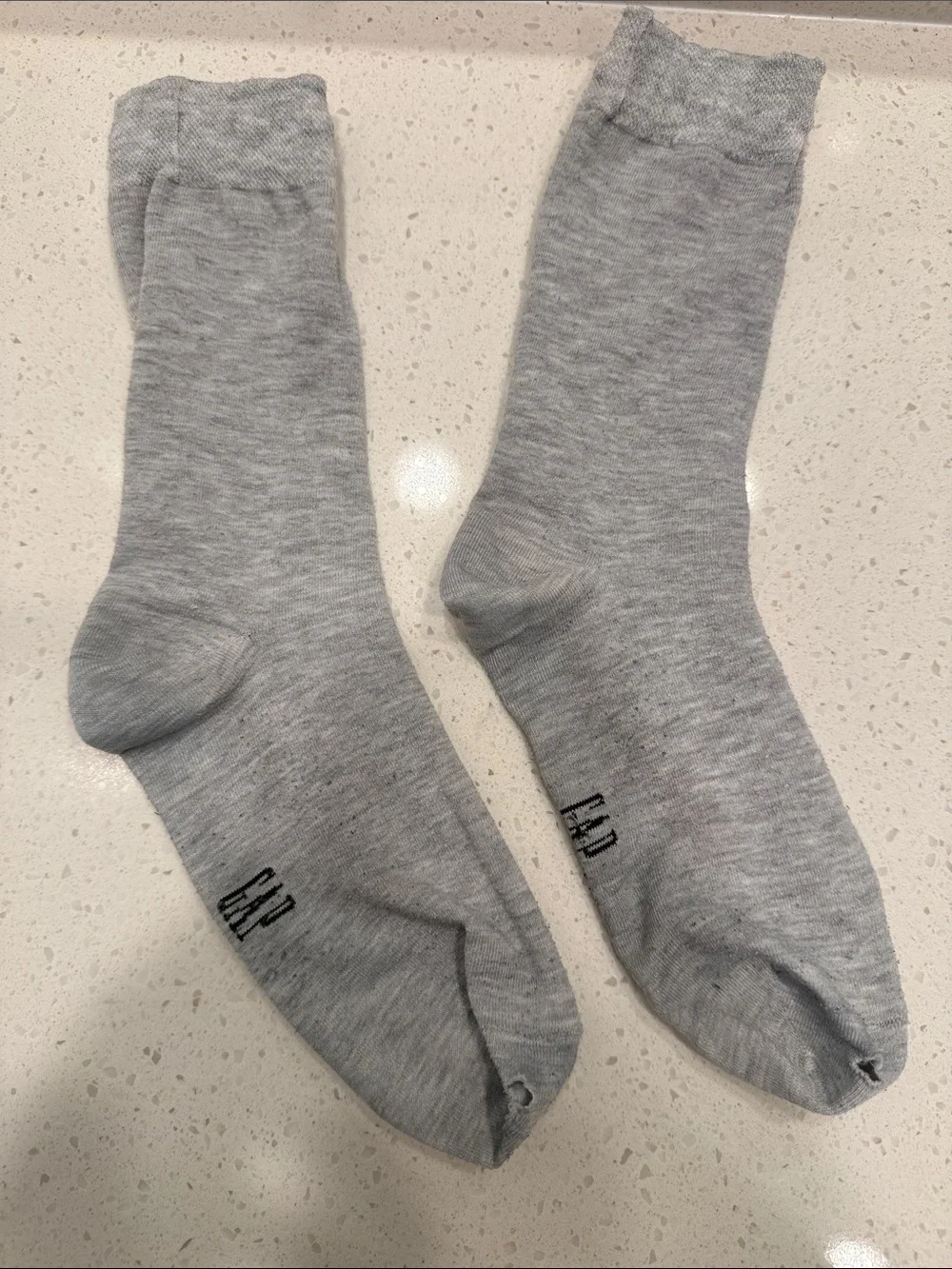 GAP Men’s Heather Gray Crew Socks